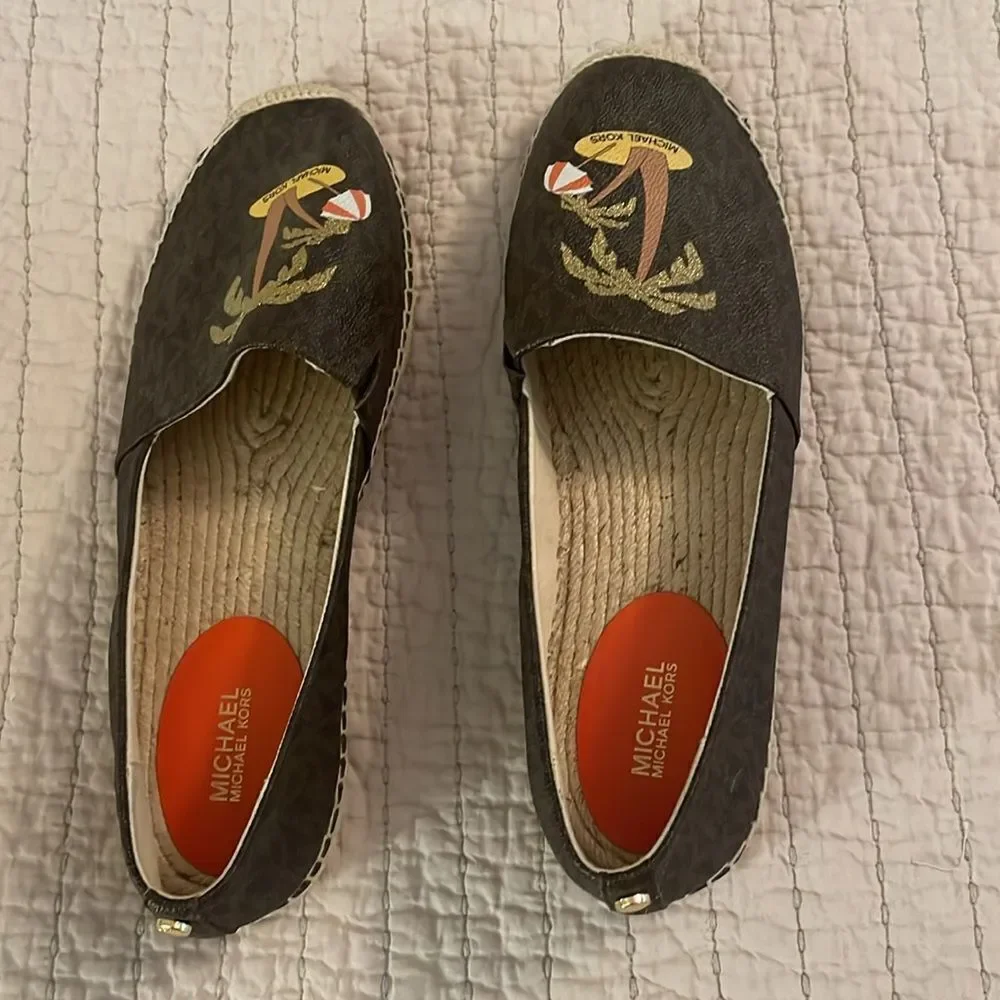 Michael Kors Palm Tree Espadrille Loafers Size 10